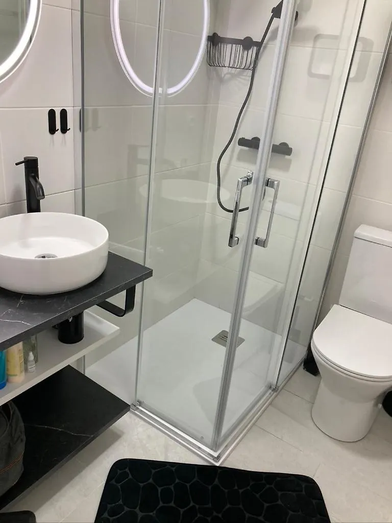 Tres Bel Appartement Entierement Renove Empuriabrava 0*,